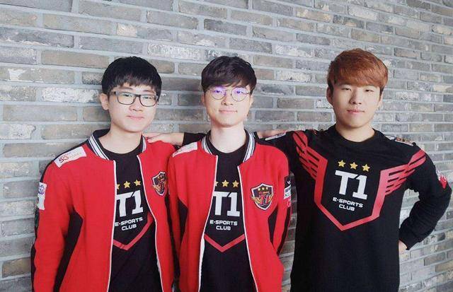 这支队伍正 这支队伍正