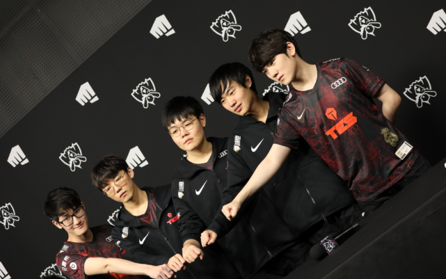 射将比分扳 射将比分扳